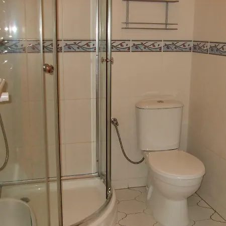 ベッド・アンド・ブレックファスト Secesja ウェバ