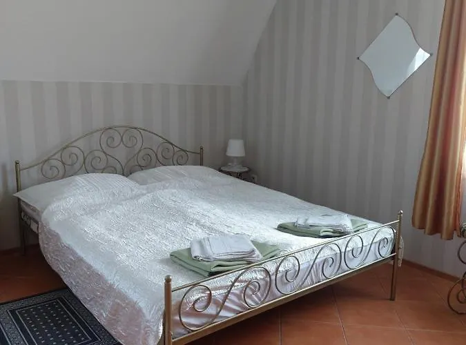 Secesja Bed & Breakfast Łeba