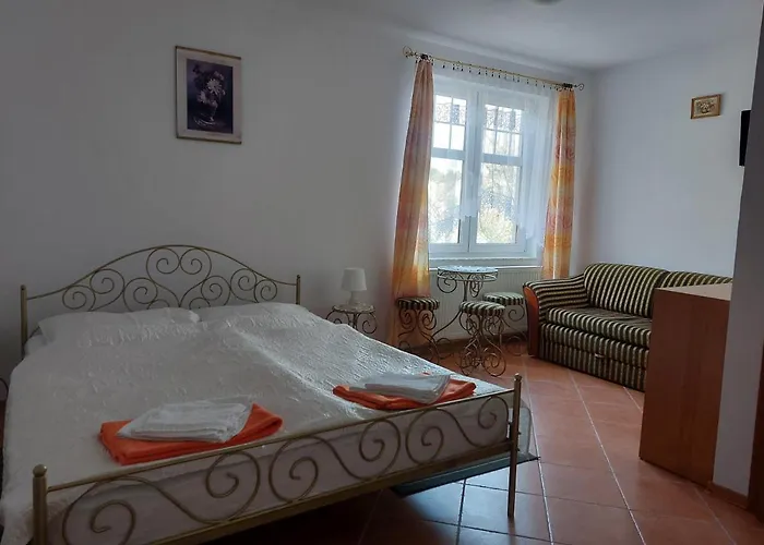 Secesja Bed & Breakfast *