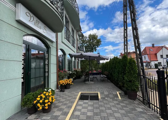 Secesja Bed & Breakfast Łeba