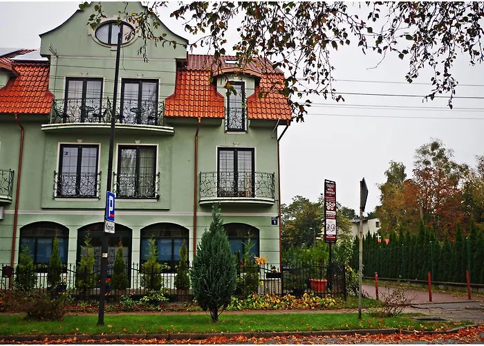 Secesja Bed & Breakfast Łeba